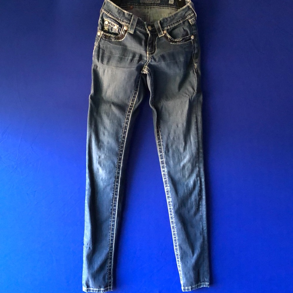 Miss Me blue jeans size 26